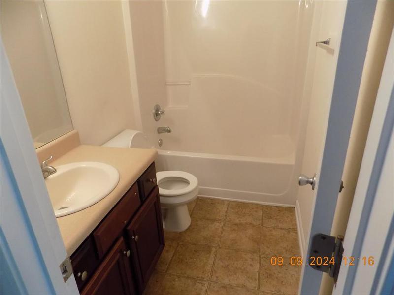 Image for property 5509 Sable Way, Atlanta, GA 30349