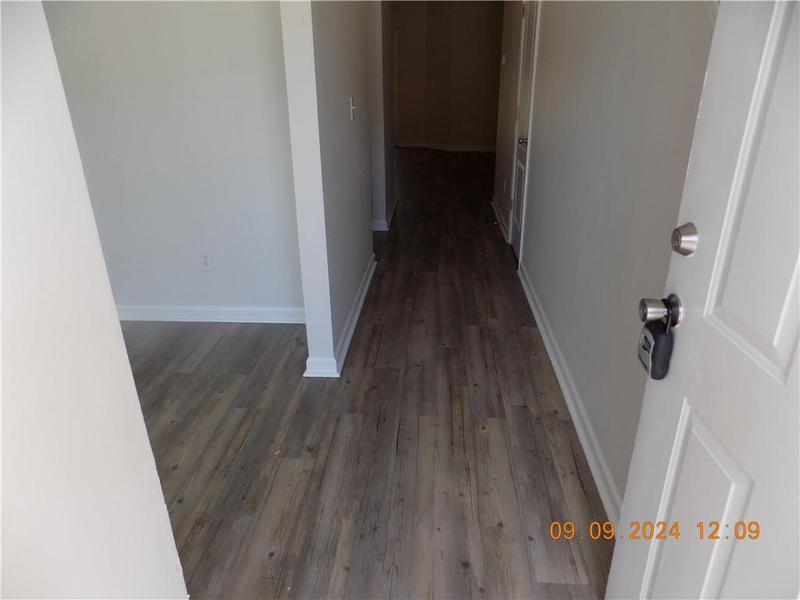 Image for property 5509 Sable Way, Atlanta, GA 30349