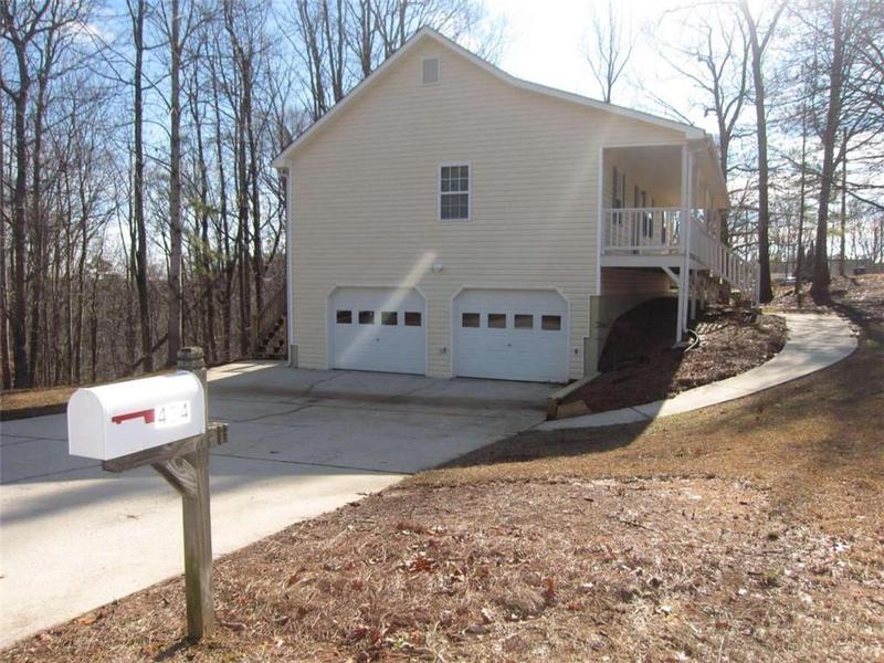 Image for property 434 Spring Leaf Drive, Dallas, GA 30157