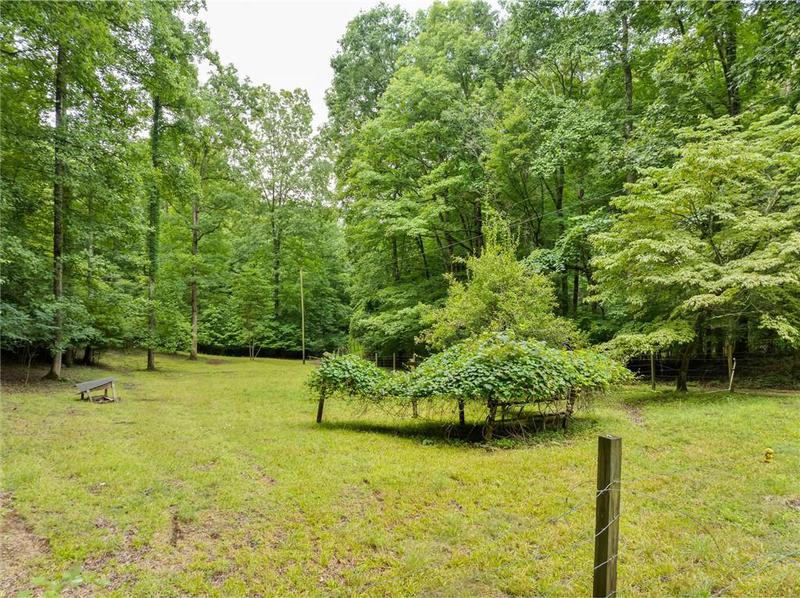 Image for property 467 Gilliam Trail, Mineral Bluff, GA 30559