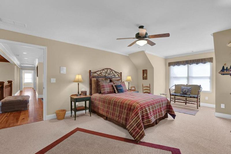 Image for property 594 Peachtree Road, Hoschton, GA 30548