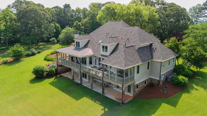 Image for property 594 Peachtree Road, Hoschton, GA 30548