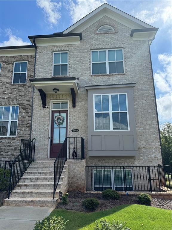 Image for property 4440 Sims Park Overlook, Suwanee, GA 30024