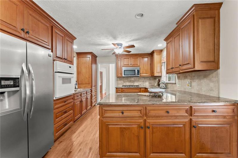 Image for property 5775 Lakeshore Drive, Buford, GA 30518