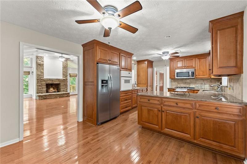 Image for property 5775 Lakeshore Drive, Buford, GA 30518