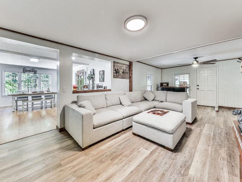 Image for property 198 Oak Hill Circle, Canton, GA 30114