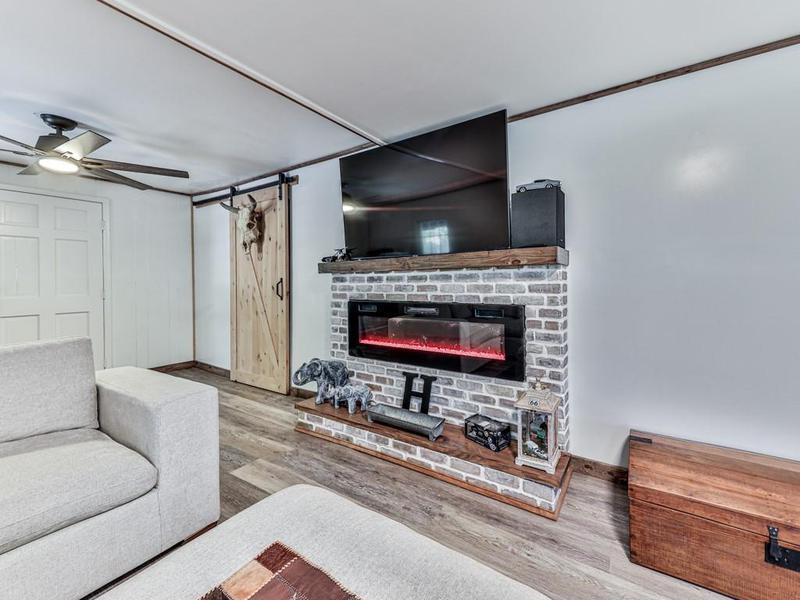 Image for property 198 Oak Hill Circle, Canton, GA 30114