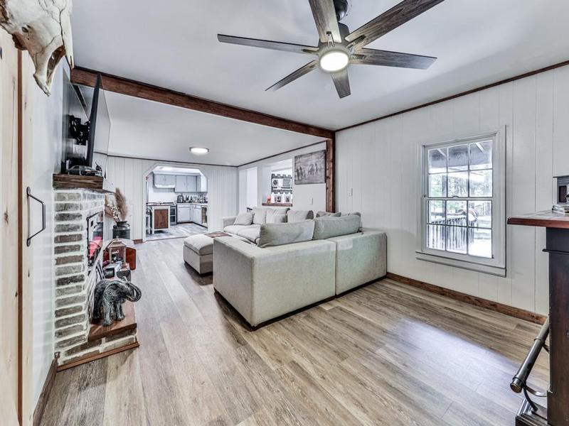 Image for property 198 Oak Hill Circle, Canton, GA 30114