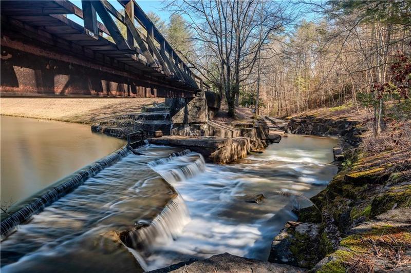 Image for property 62 Shaggy Maple Lane, Big Canoe, GA 30143