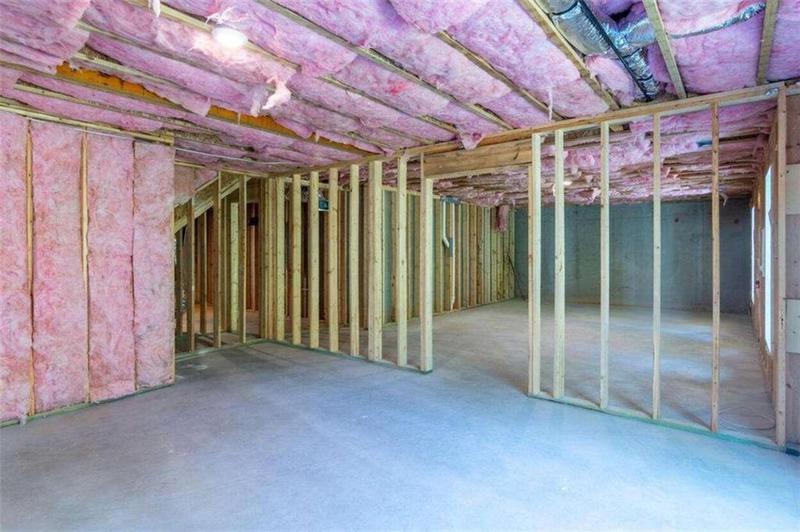 Image for property 2004 Fontainbleau Drive, Conyers, GA 30094