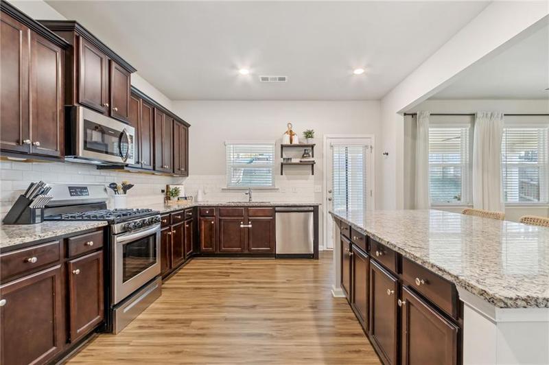 Image for property 127 Ridgewood Way, Dallas, GA 30132
