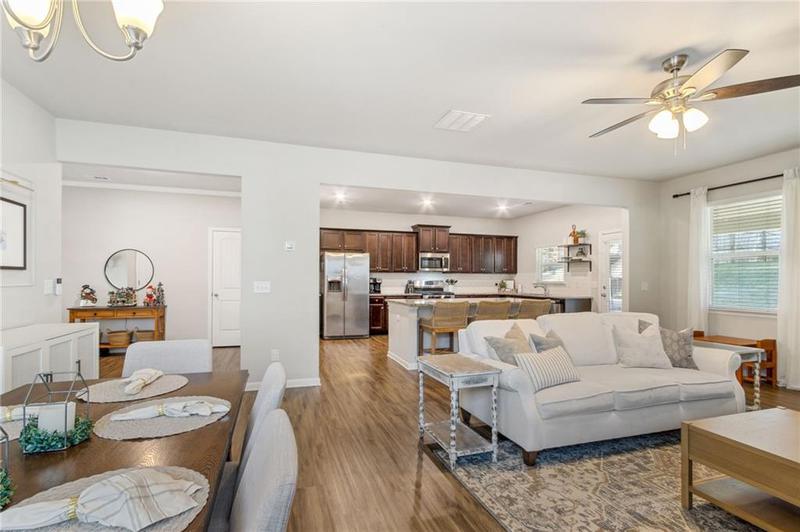 Image for property 127 Ridgewood Way, Dallas, GA 30132