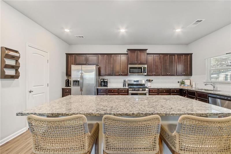 Image for property 127 Ridgewood Way, Dallas, GA 30132