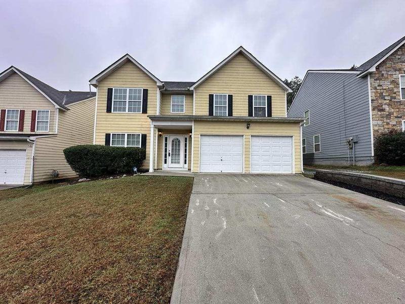 Image for property 2420 VALLEY CREEK Drive, Lithia Springs, GA 30122