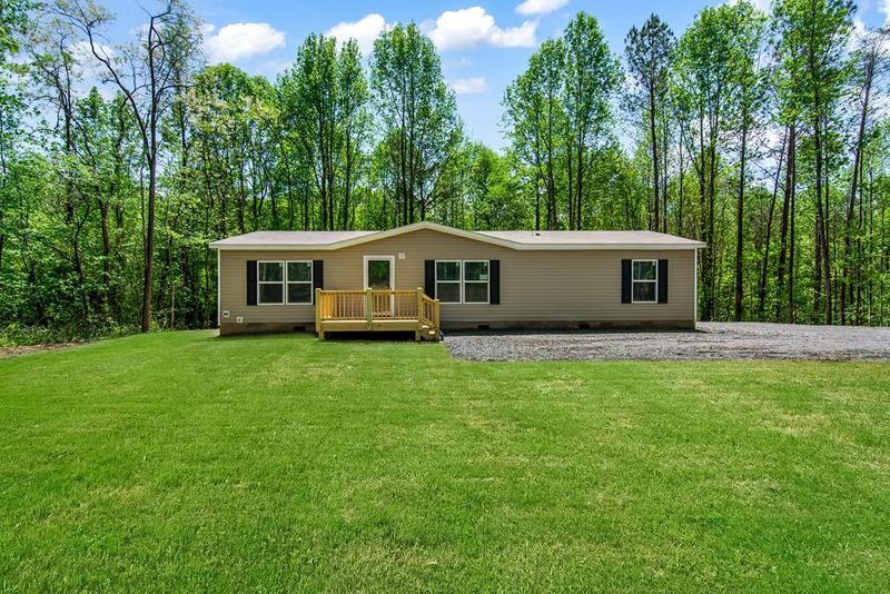 Image for property 239 Ebenezer Rd, Ellijay, GA 30536