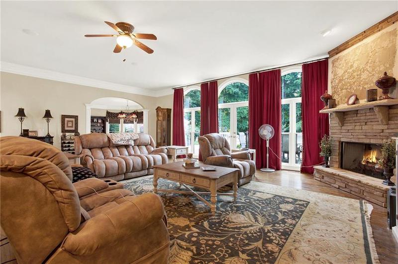 Image for property 2269 Cherokee Drive, Woodstock, GA 30188