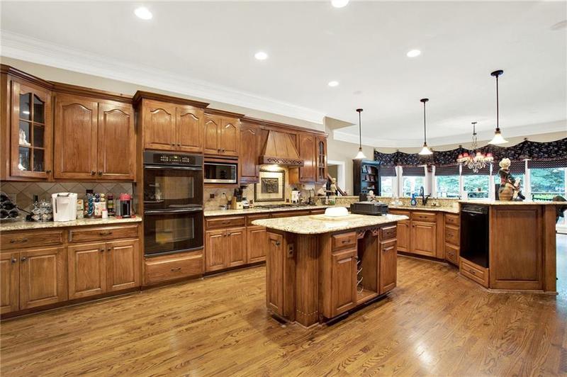Image for property 2269 Cherokee Drive, Woodstock, GA 30188