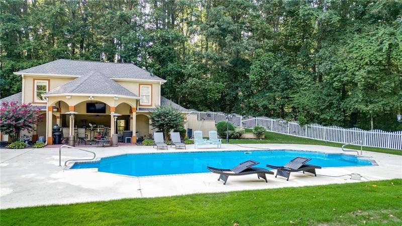 Image for property 2269 Cherokee Drive, Woodstock, GA 30188