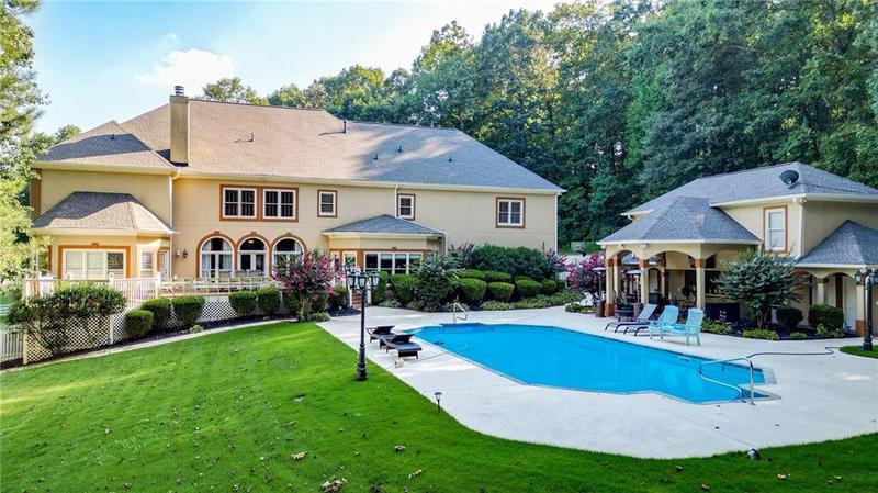Image for property 2269 Cherokee Drive, Woodstock, GA 30188