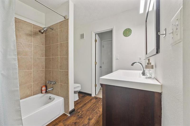 Image for property 1908 Cumberland Court, Smyrna, GA 30080