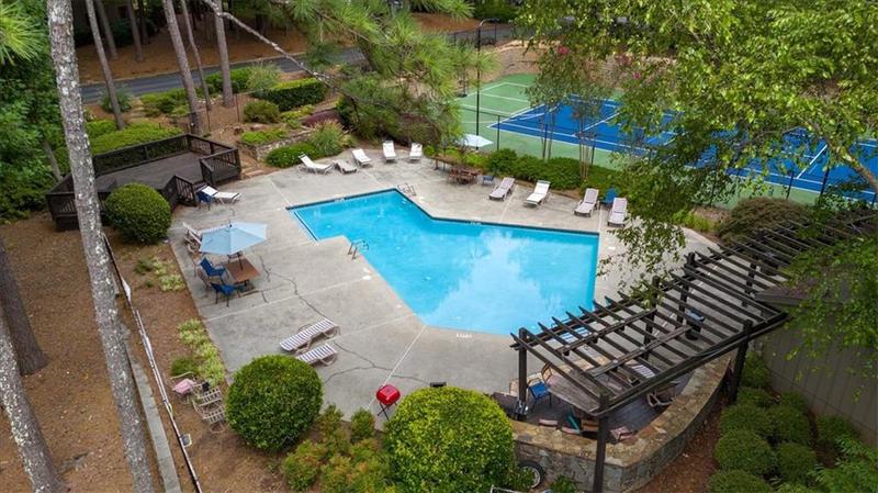 Image for property 1908 Cumberland Court, Smyrna, GA 30080