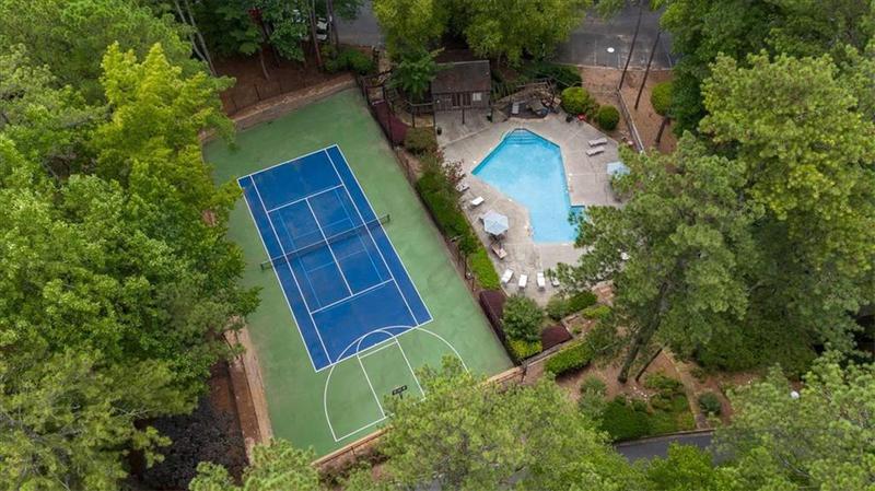 Image for property 1908 Cumberland Court, Smyrna, GA 30080