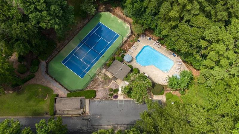 Image for property 1908 Cumberland Court, Smyrna, GA 30080