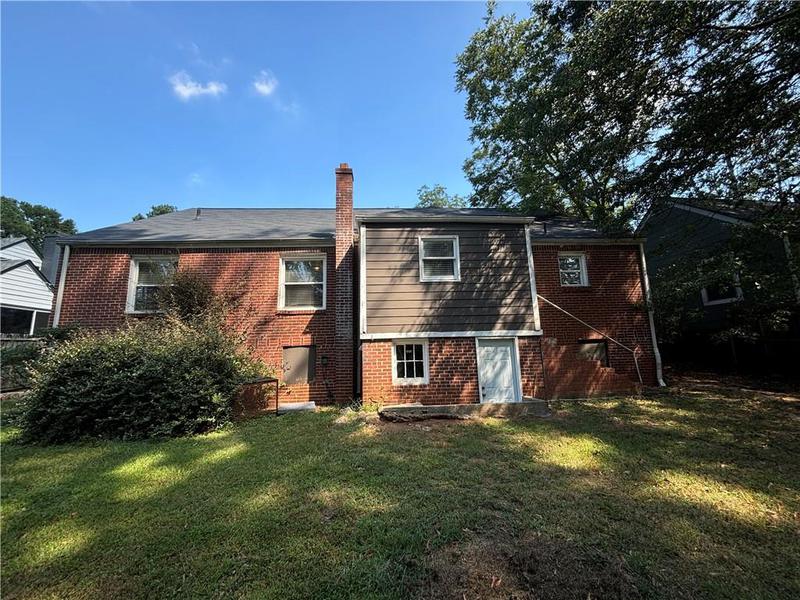 Image for property 1904 Sandtown Road, Atlanta, GA 30311