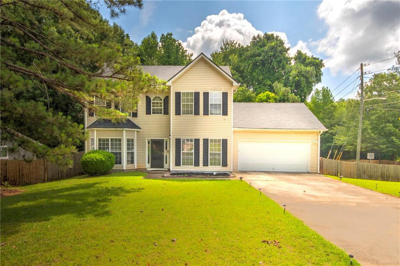 Image for property 8690 Cedar Creek Ridge, Riverdale, GA 30274
