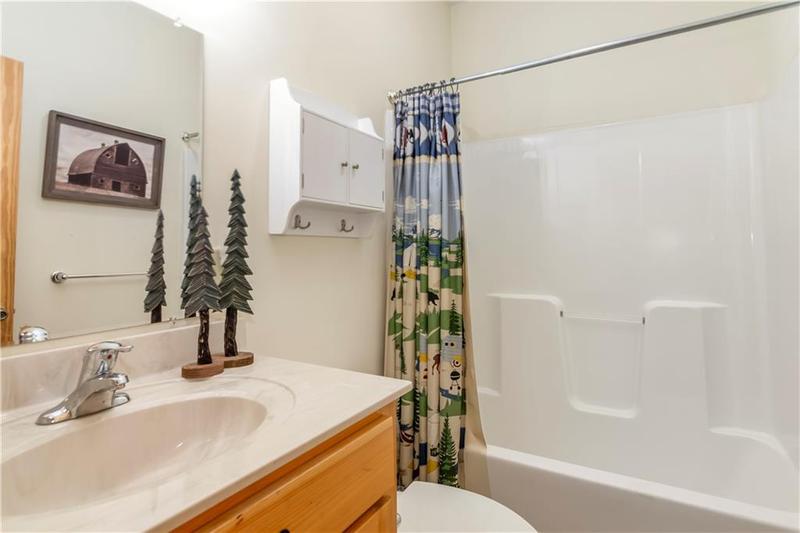 Image for property 14 Orlon Drive, Ellijay, GA 30540