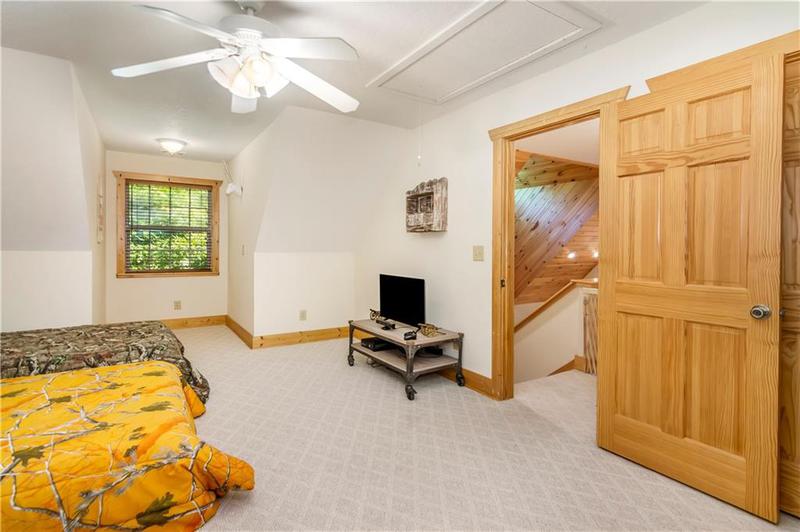 Image for property 14 Orlon Drive, Ellijay, GA 30540