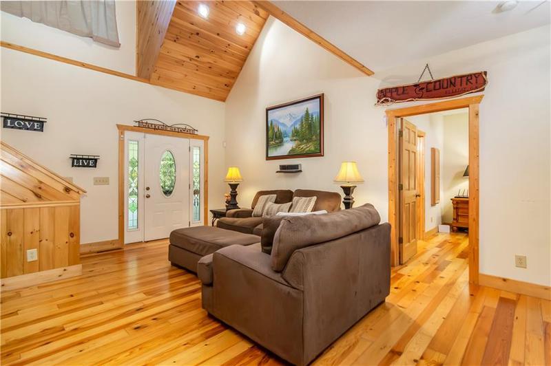 Image for property 14 Orlon Drive, Ellijay, GA 30540