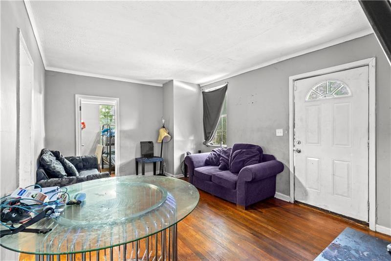 Image for property 1324 Almont Drive, Atlanta, GA 30310
