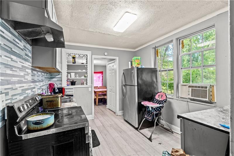 Image for property 1324 Almont Drive, Atlanta, GA 30310
