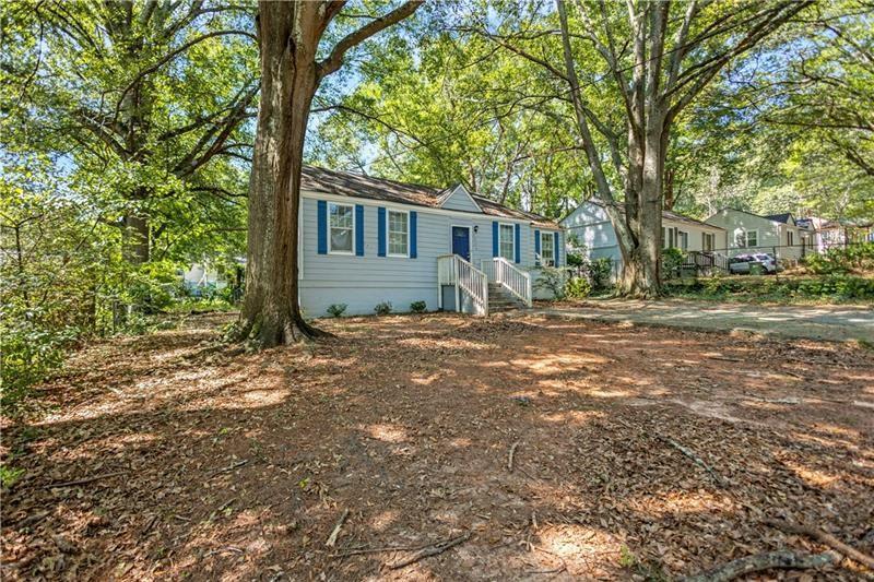 Image for property 1324 Almont Drive, Atlanta, GA 30310