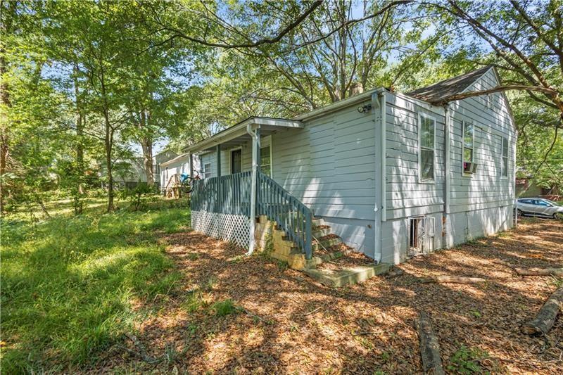 Image for property 1324 Almont Drive, Atlanta, GA 30310