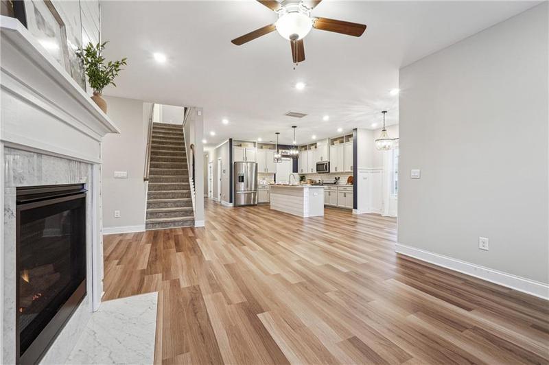 Image for property 802 Oak Promenade Lane, Canton, GA 30115