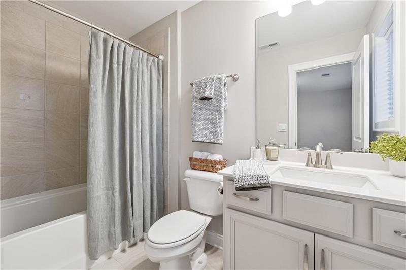 Image for property 802 Oak Promenade Lane, Canton, GA 30115