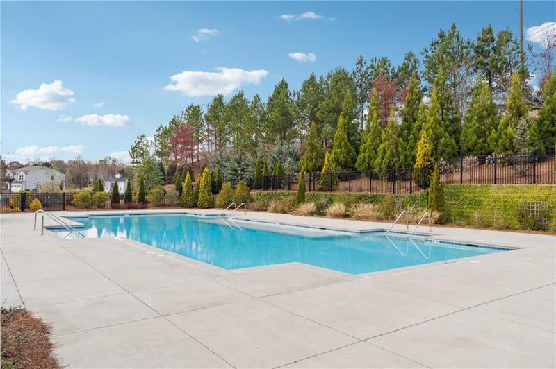 Image for property 802 Oak Promenade Lane, Canton, GA 30115