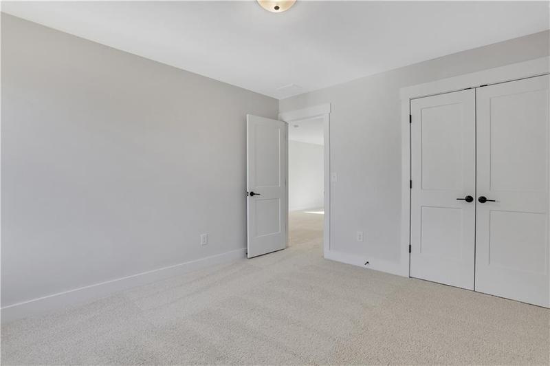 Image for property 316 Bull Shoals Way, Hoschton, GA 30548