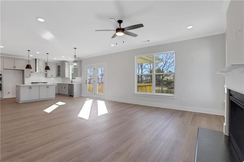 Image for property 316 Bull Shoals Way, Hoschton, GA 30548