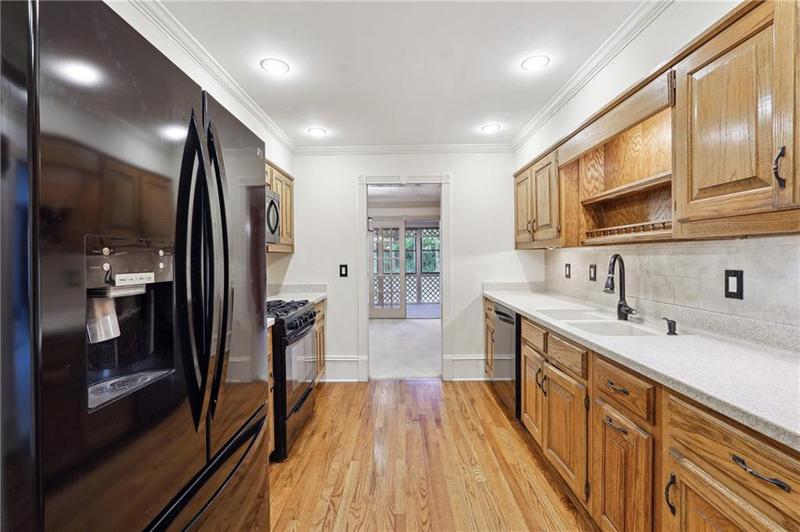 Image for property 5417 Trentham Drive, Dunwoody, GA 30338