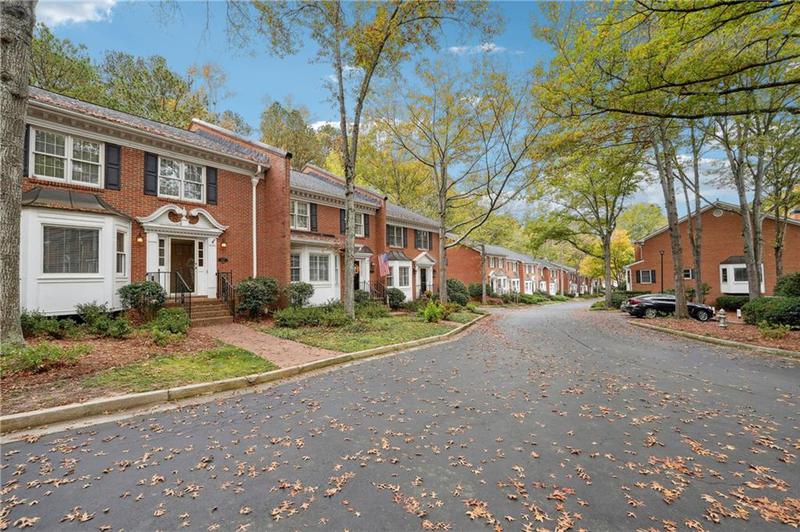 Image for property 5417 Trentham Drive, Dunwoody, GA 30338