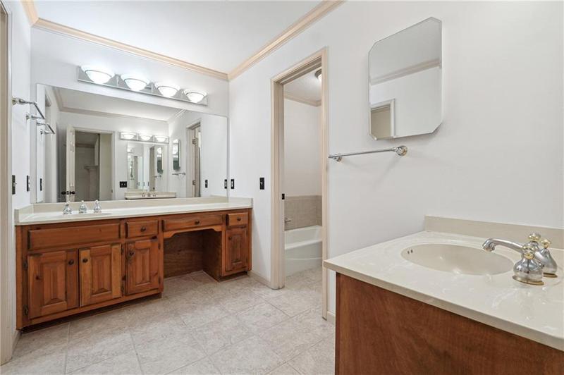 Image for property 5417 Trentham Drive, Dunwoody, GA 30338