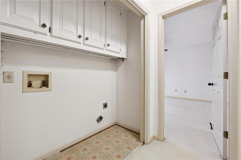 Image for property 5417 Trentham Drive, Dunwoody, GA 30338