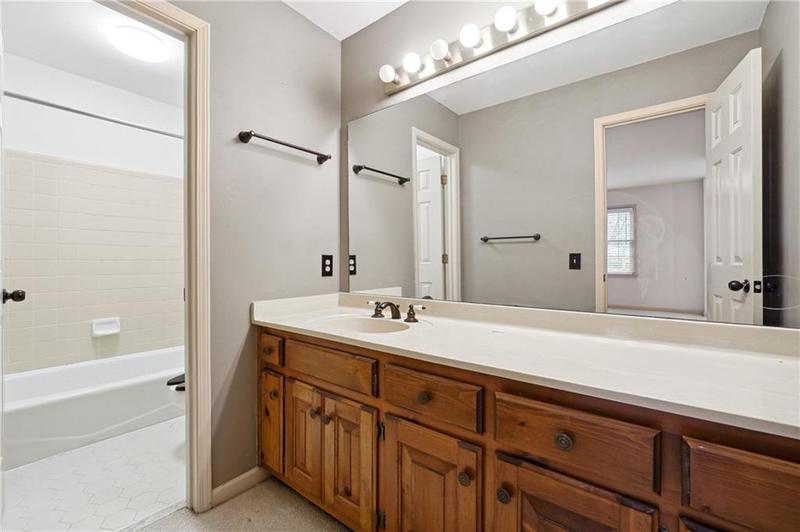 Image for property 5417 Trentham Drive, Dunwoody, GA 30338