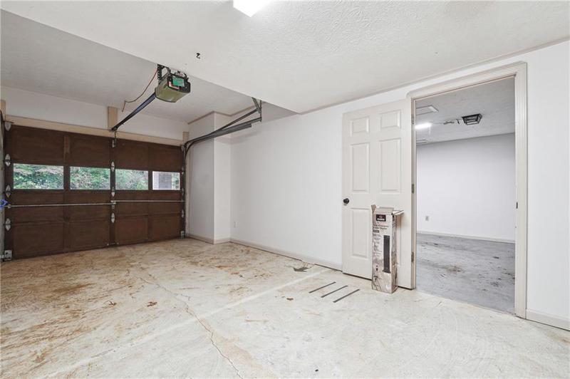 Image for property 5417 Trentham Drive, Dunwoody, GA 30338