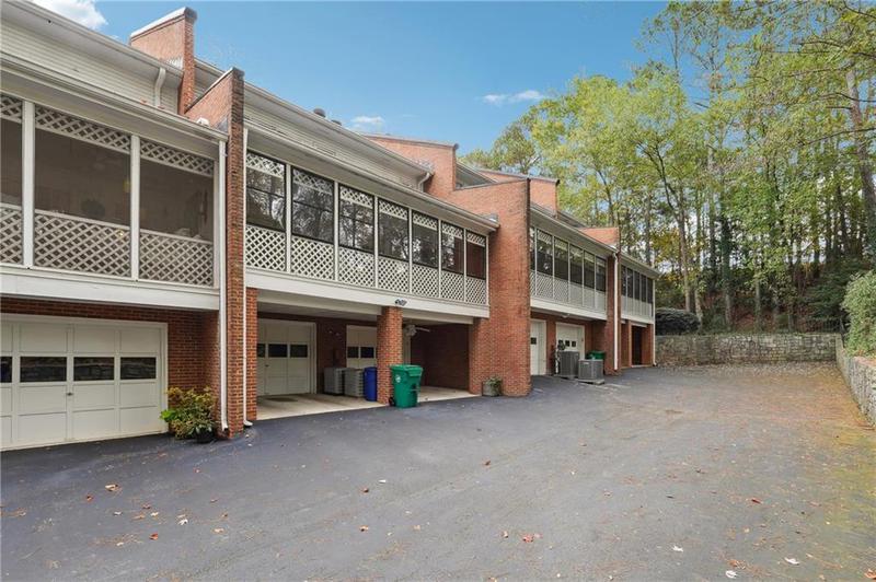 Image for property 5417 Trentham Drive, Dunwoody, GA 30338