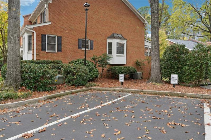 Image for property 5417 Trentham Drive, Dunwoody, GA 30338