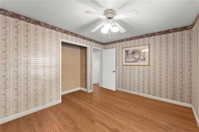 Image for property 617 Mountain View Circle, Gainesville, GA 30501